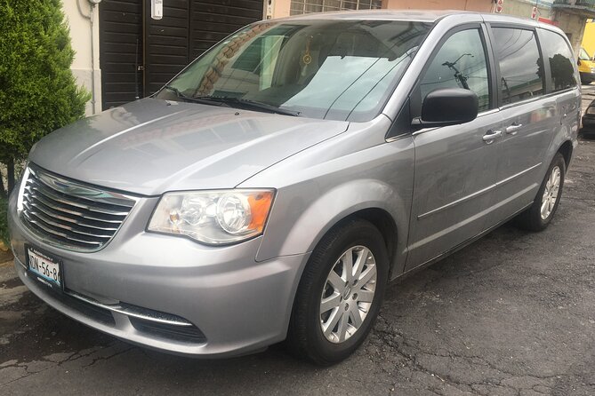 CDMX Transportation. Airport - Round trip. - Efficient and Comfortable Mexico City Airport Transfer for $89.99