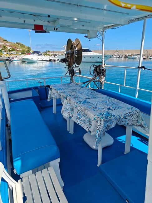 Cefalù: boat trip with fishing, coastal tour, and lunch on board with the catch - Retrieving the Nets and Learning Traditional Fishing