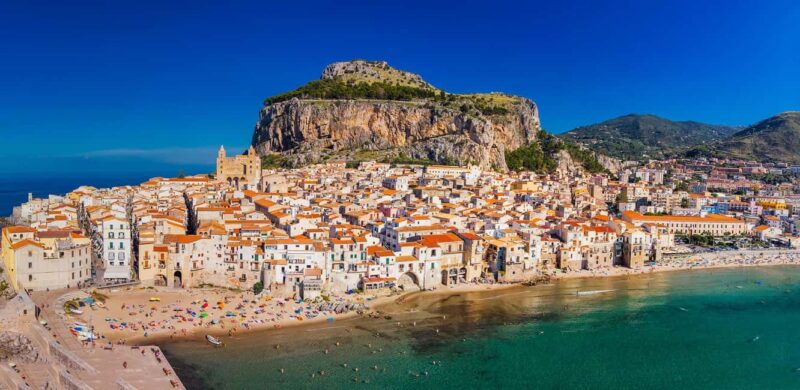 Cefalù tour by train: a journey between the sea and cultural treasures - Exploring Cefalù’s Medieval Streets and Norman Cathedral