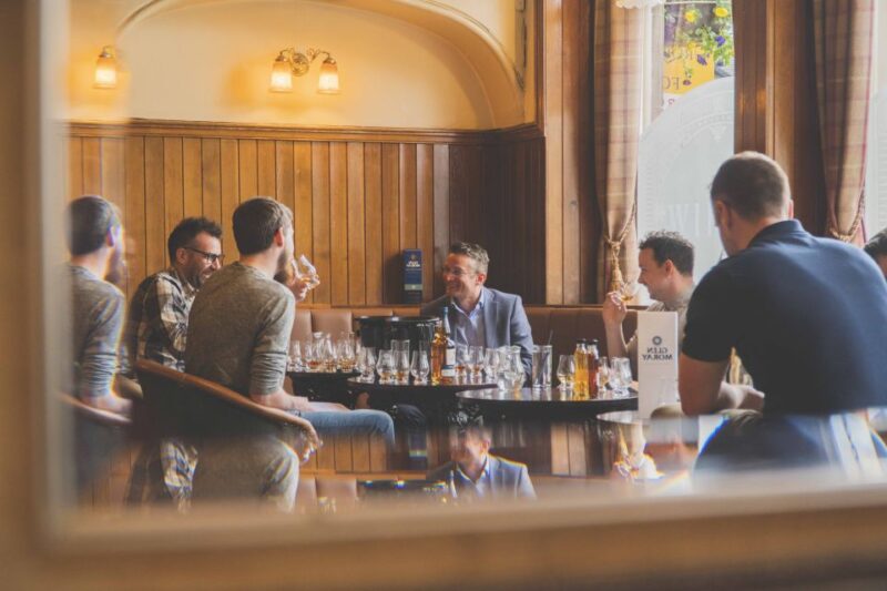Cellar Of Scotland Walking Tour - Scotland's finest drinks - Explore Edinburgh’s Drink Scene with a Guided Walking Tour