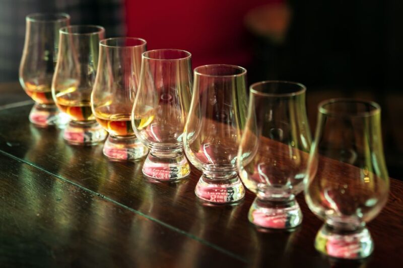 Cellar Of Scotland Walking Tour - Scotland's finest drinks - Sampling Scotland’s Iconic Drinks in Edinburgh’s Historic Bars