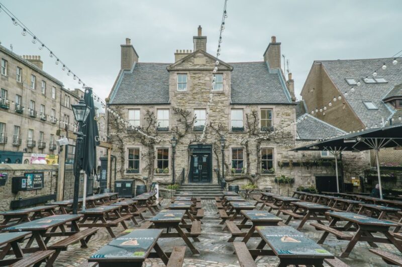 Cellar Of Scotland Walking Tour - Scotland's finest drinks - Learning the History of Whisky and Scottish Spirits