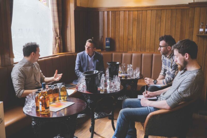Cellar Of Scotland Walking Tour - Scotland's finest drinks - Practical Details: Meeting Point, Group Size, and Accessibility