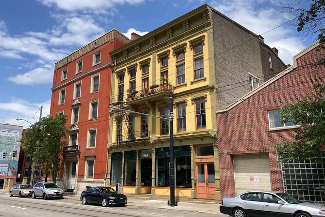 Cellars and Saloons Sunday Brunch Tour in Cincinnati - Logistics and Group Size for a Comfortable Experience