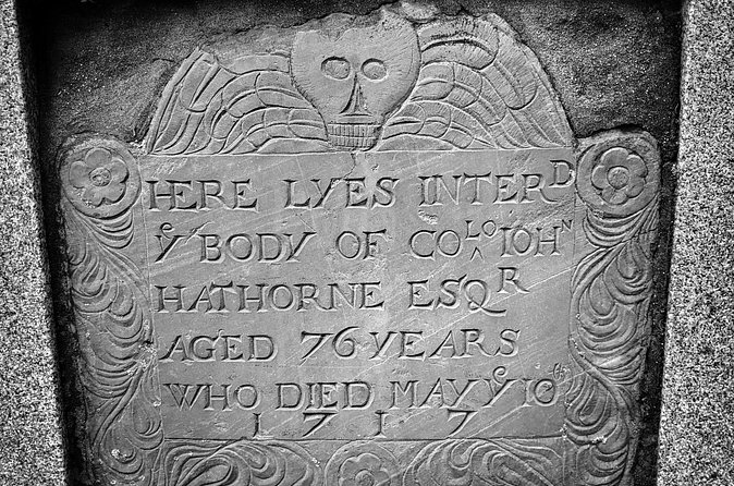 Cemetery and Witchcraft Trials Tour - The Expertise of Daniel Fury as a Guide