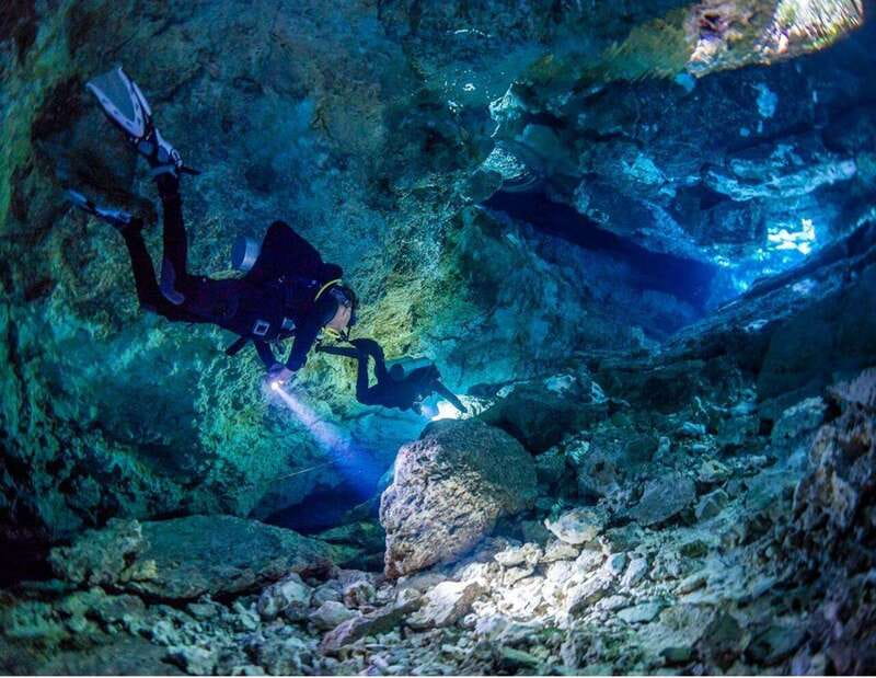 Cenote PRO Just for Experts - Explore the Unique Cenote PRO Just for Experts Tour in Quintana Roo