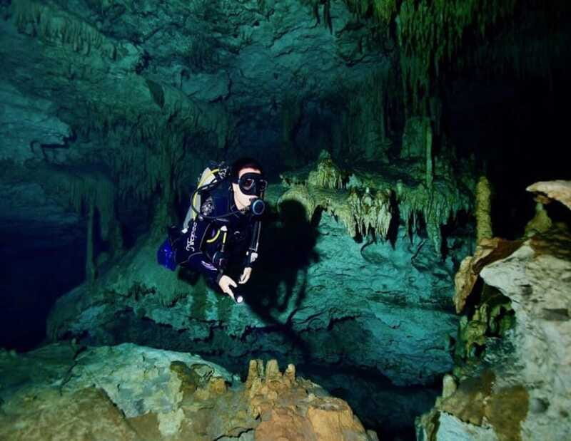 Cenote PRO Just for Experts - The Experience of Diving in the Cenotes