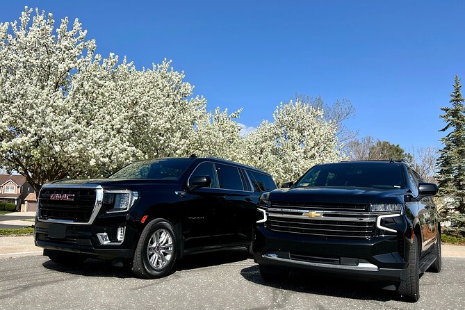 Centennial Airport Private Car Service (One-Way) - Seamless Private Transportation from Centennial Airport to Denver