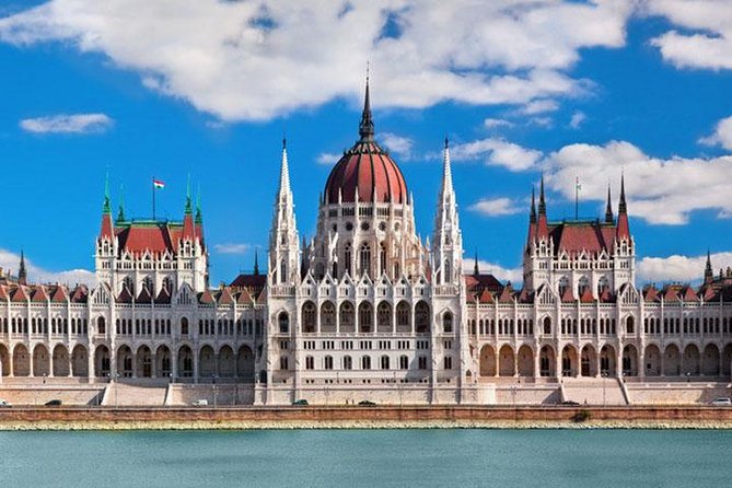 Central and Eastern Europe Highlights 7-Day Tour from Frankfurt - Vienna’s Cultural and Architectural Gems