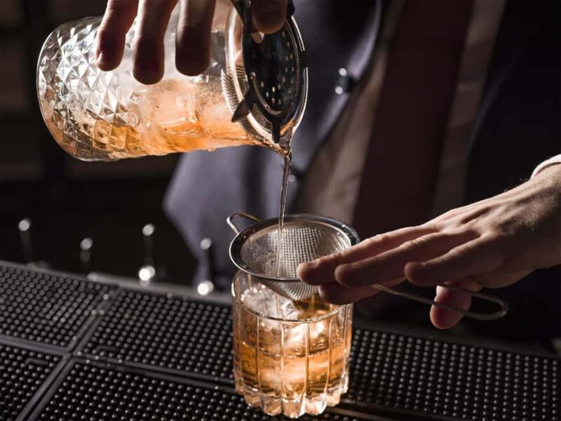 Central London: New Years Eve Dinner with Live Jazz - Celebrate New Years Eve in Style at 28°-50° By Night with Live Jazz and Champagne