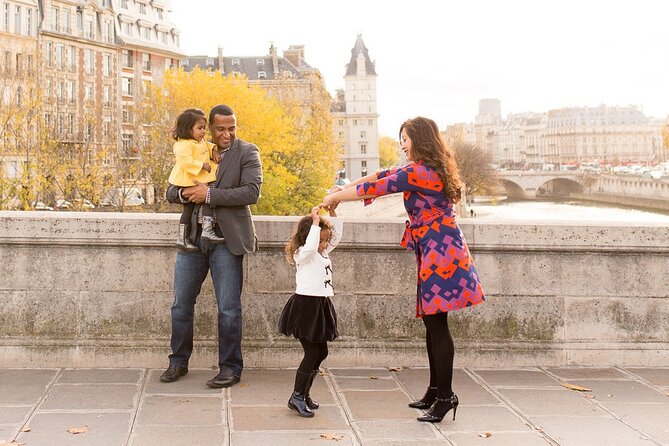 Central Paris Private Photo Session - Flexibility and Cancellation Policies