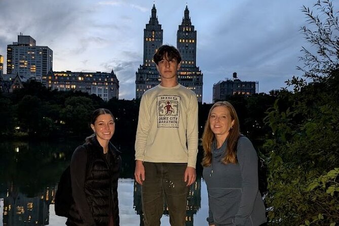 Central Park After Dark Tour with Complimentary Photo Album - Wrapping Up at Tavern on the Green