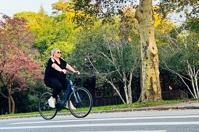 Central Park Bike Tour - Unique Stops Including the Central Park Zoo and Cherry Hill