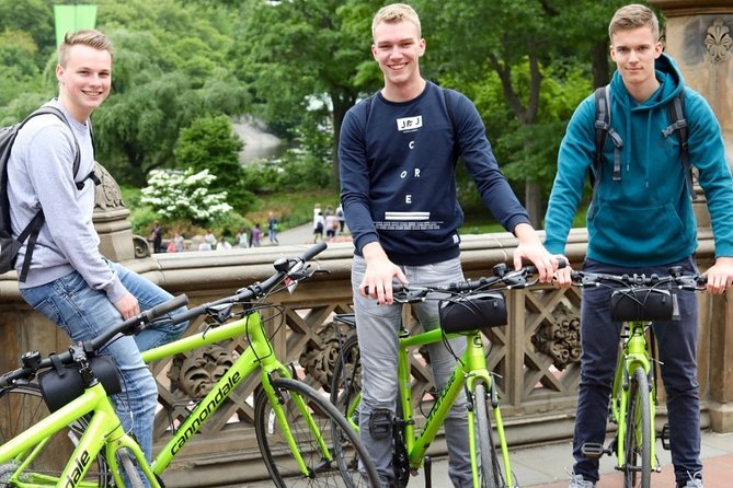 Central Park Bike Tour in French or English - The Quality of Guides and Tour Experience