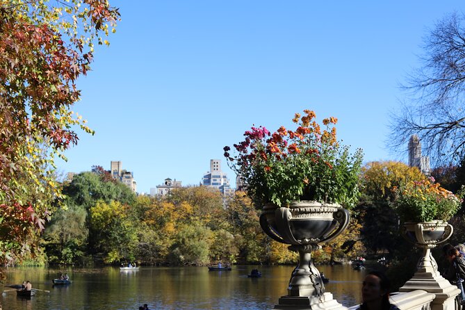 Central Park Scenic Walk with Local Guides - Key Points