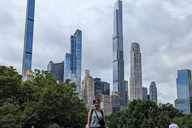 Central Park Sightseeing Guided Hike - Visiting Belvedere Castle and Shakespeare Garden