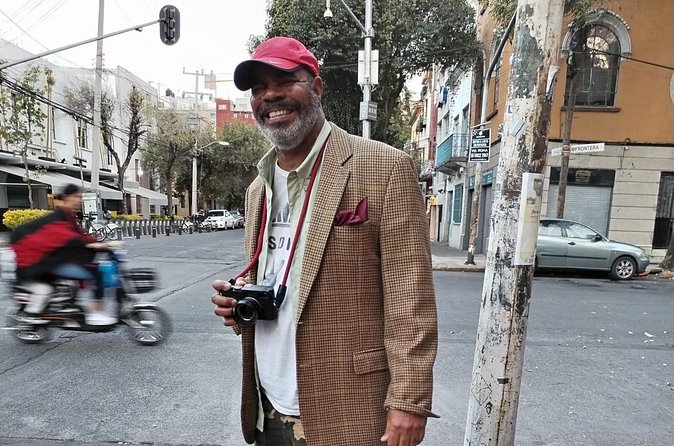 Centro Histórico Street Photo Workshop & Tour - The Value of a Small Group Photography Workshop