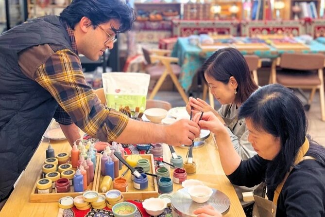 Ceramic Painting Workshop in Somerset New Jersey - Discover the Creative Charm of the Ceramic Painting Workshop in Somerset, New Jersey