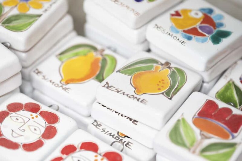 Ceramic workshop in Catania with a local expert - The Expertise of the Guides and Staff