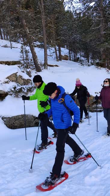 Cerdanya: Snowshoe tour through the forests and lakes of the Pyrenees - Logistics and Accessibility