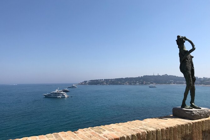 Certified tour guide-Most Exhaustive French Riviera private tour - Driving along the Promenade des Anglais and Villefranche