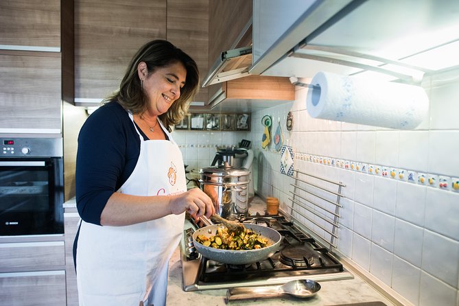 Cesarine: Home Cooking Class & Meal with a Local in Venice - Timing and Group Size for the Best Experience