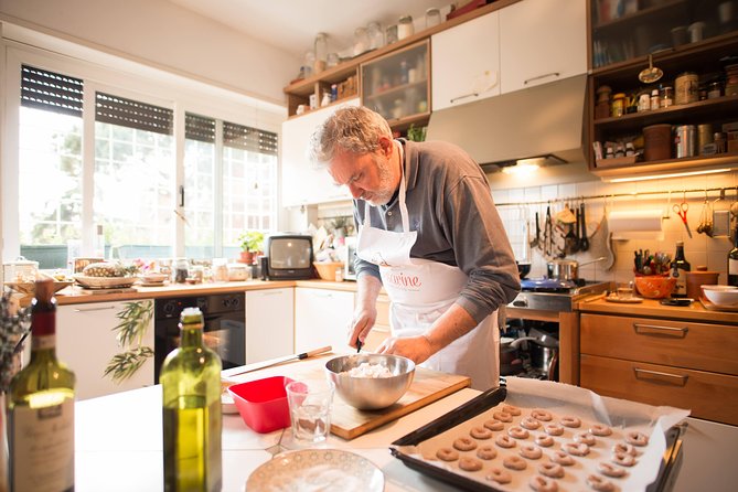 Cesarine: Market Tour & Cooking Class at Local's Home in Rome - Authentic Roman Flavors: The Meals and Recipes