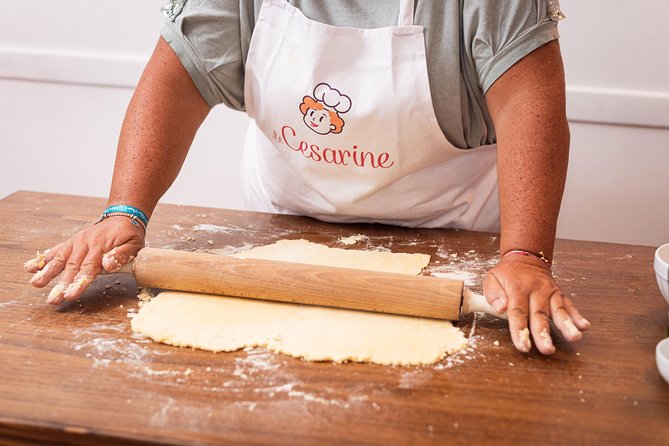 Cesarine: Market Tour & Home Cooking Class in Catania - Savoring Your Creations with Local Wines