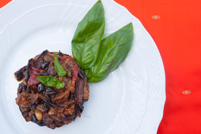 Cesarine: Small Group Pasta and Tiramisu Class in Sorrento - The Warmth and Expertise of the Host