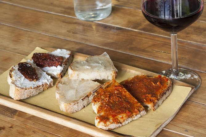 Cesarine: Venice Show Cooking & Dining Experience at Local's Home - Key Points