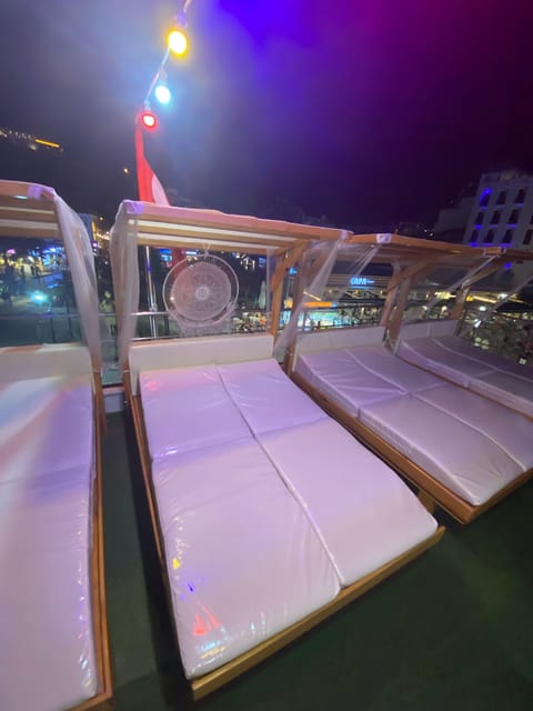 Cesme: Islands and Bays Boat Trip with BBQ Lunch - End of the Journey and Optional Transfers