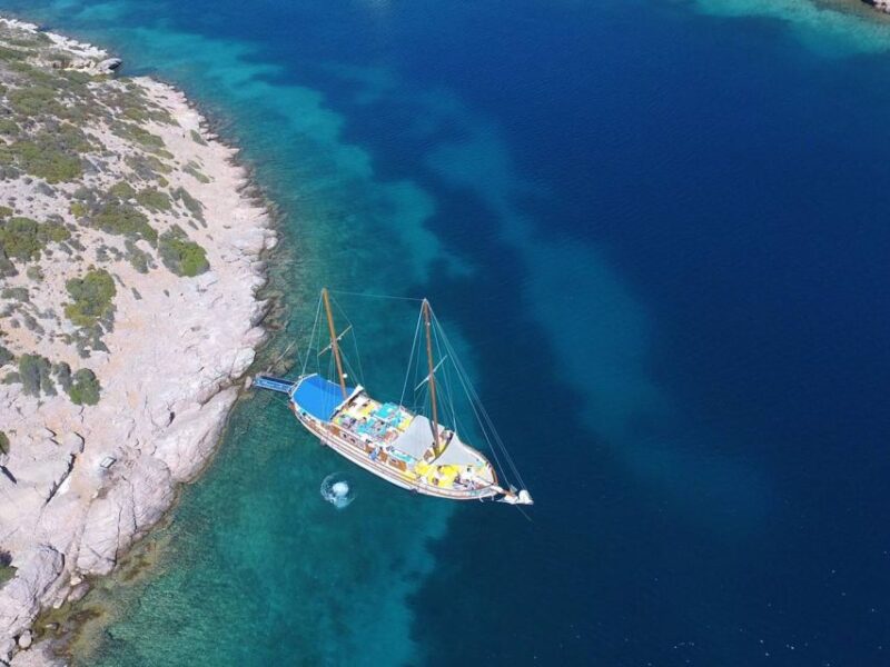 Cesme: Small Group Boat Tour with Open Buffet Lunch - Explore Cesme’s Beautiful Coastline on a Small Group Boat Tour