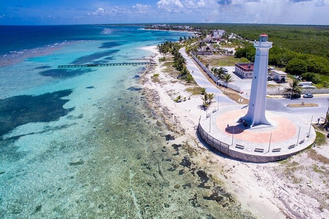 Chacchoben Mayan Ruins and Mahahual Lighthouse Combo Tour - Discover the Mayan World with the Chacchoben Ruins and Mahahual Lighthouse Tour