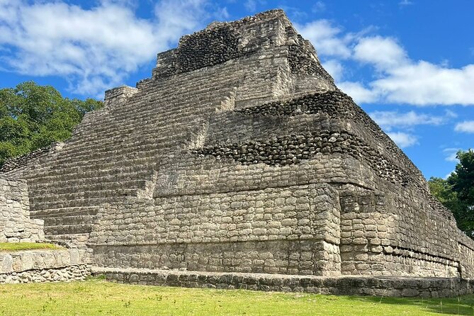 Chacchoben Mayan Ruins and Mahahual Lighthouse Combo Tour - Accessibility and Physical Considerations