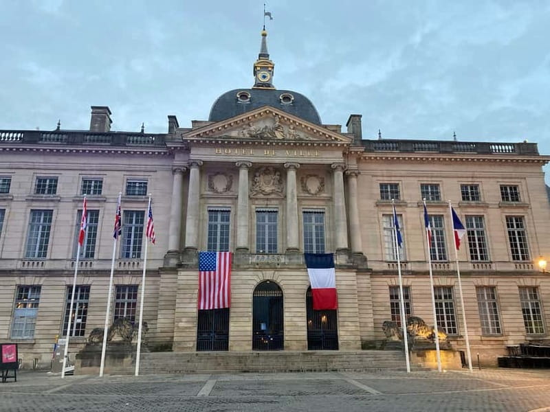 Châlons-en-Champagne: Guided Walking Tour - Key Points