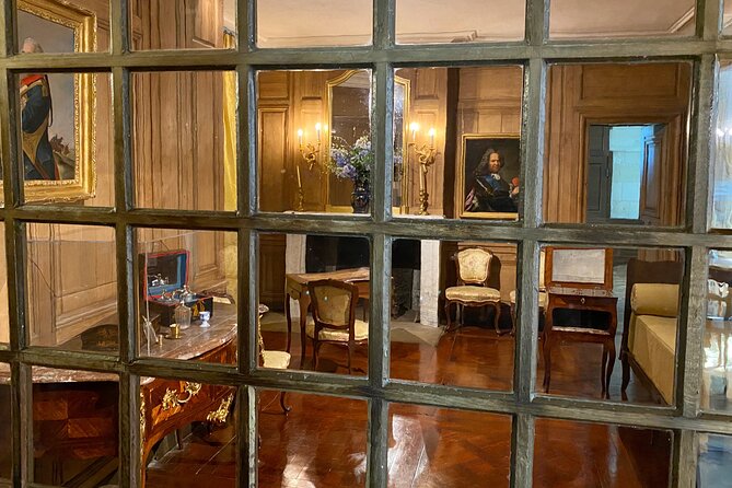 Chambord, Chenonceau, Da Vinci Castle Small group Trip from Paris - Wine Tasting at a Historic Family Vineyard in Amboise