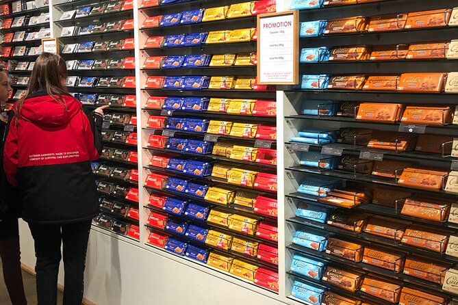 Chamonix - Chocolate and Cheese tasting Private tour to Gruyere - Discovering Gruyères Castle and Medieval Charm