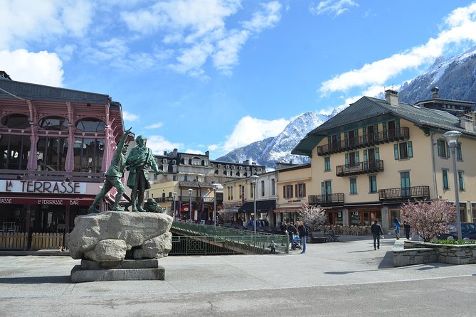 Chamonix Day Trip and Geneva City Tour - Optional Ride on the Aiguille du Midi Cable Car