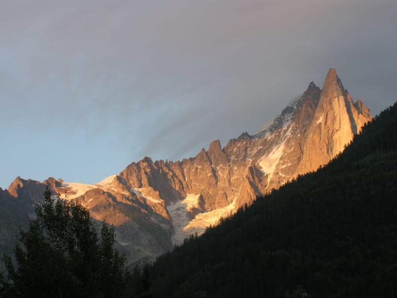 Chamonix: Guided Tour to the Aiguille du Midi and Montenvers - Practical Details: Meeting Point, Duration, and Group Size