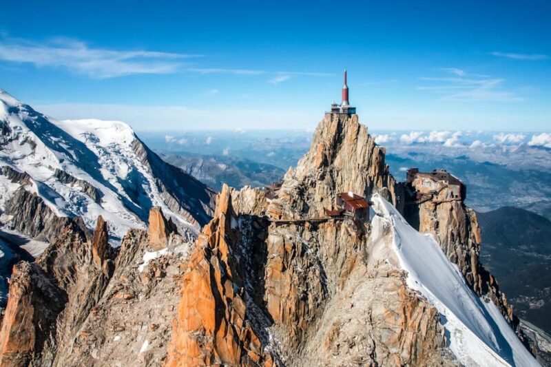 Chamonix: highlight tour Aiguille du Midi and Mer de Glace - The Aiguille du Midi: Breathtaking Views at 3,800 Meters