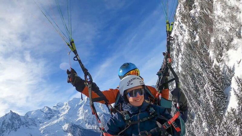 Chamonix: Paragliding over the valley - Breathtaking Paragliding Over the Chamonix Valley