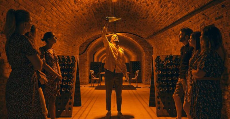 Champagne: Champagne Tasting Class with Lunch - Timing, Pacing, and Accessibility