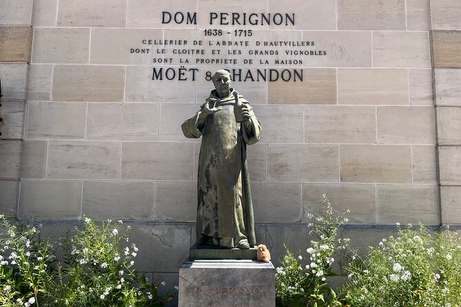Champagne Private Guided Full-Day Trip Moët & Veuve Clicquot - Exploring Moët & Chandon’s Iconic Cellars