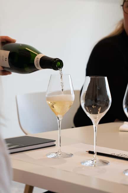 Champagne Vincent d'Astrée: Grape Variety Workshop - The Guided Tasting of Three Iconic Vintages