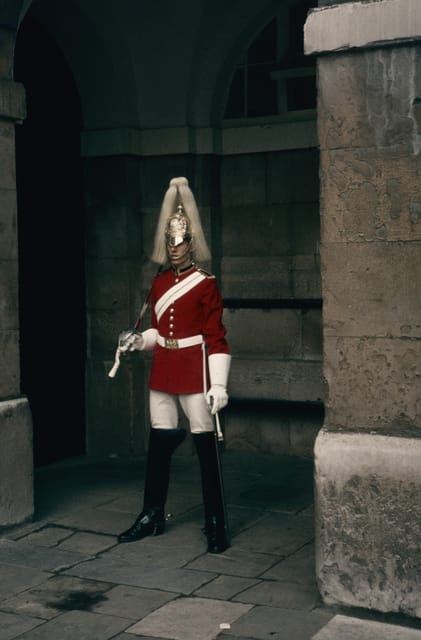 Changing of the Guard Experience - Why Choose This Guided Changing of the Guard Tour?