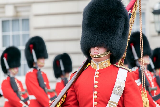 Changing of the Guard Guided Tour at Buckingham Palace - Practical Tips for Tour Participants
