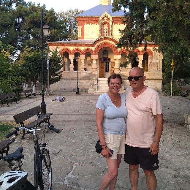 Chania Alternative Sunset Bike Tour - The Guide’s Role in Making It Special