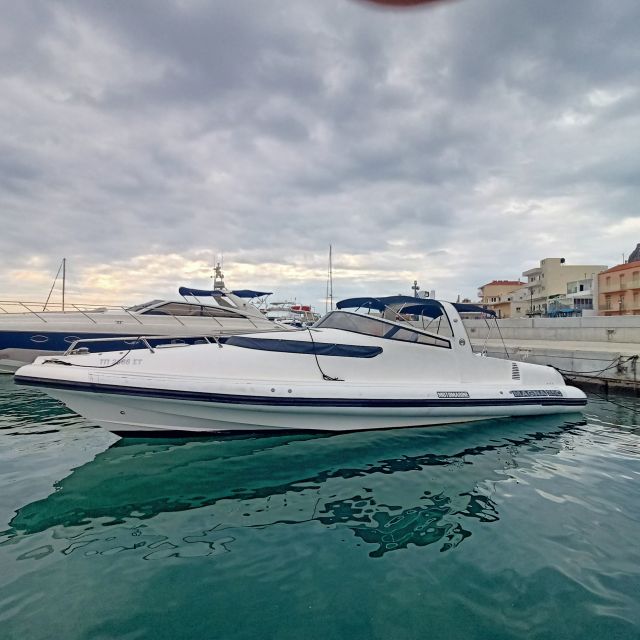 Chania: Full-Day Santorini Private Cruise with Visit to Oia - Chania to Santorini: An Exclusive Private Cruise Experience