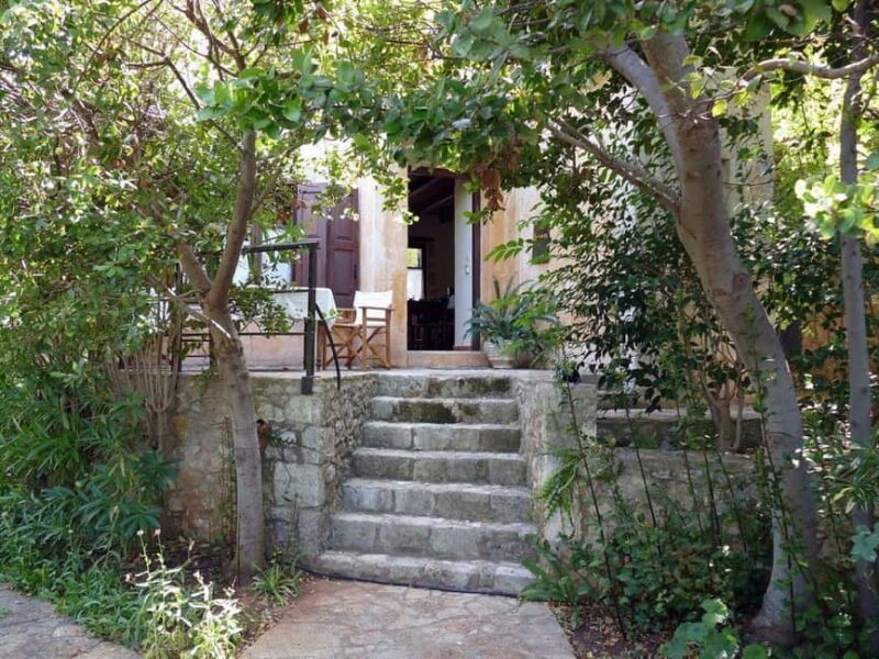 Chania: Monasteries and Vamos Village Tour with Lunch - Key Points