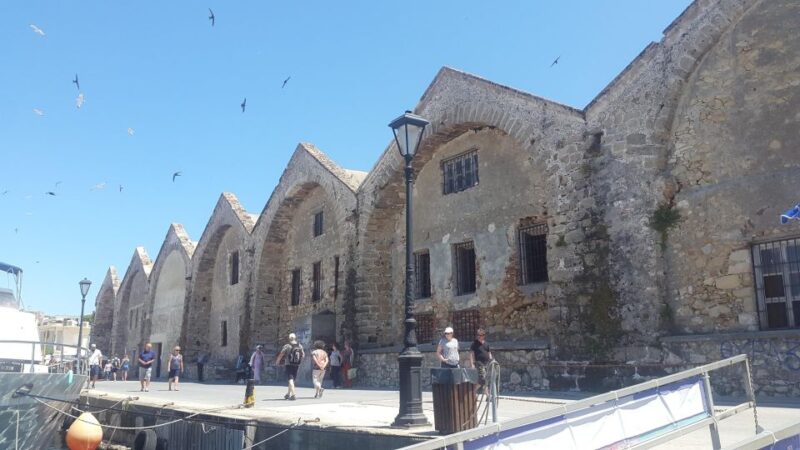 Chania Old City Walking Tour - Tasting Local Flavors: Coffee and Delicacies